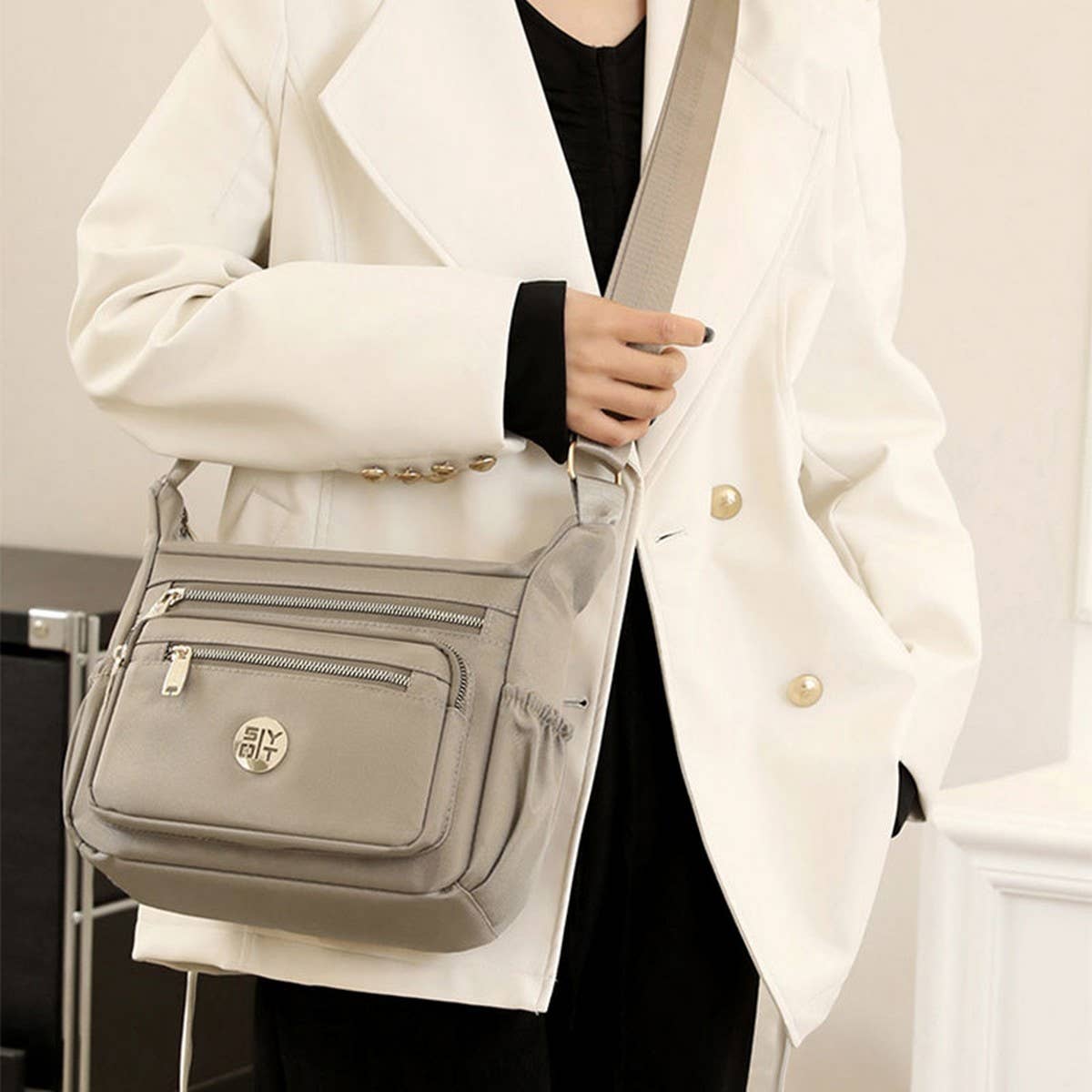 NYLON LARGE CAPACITY SMALL SHOULDER MESSENGER BAG_CWAB3496