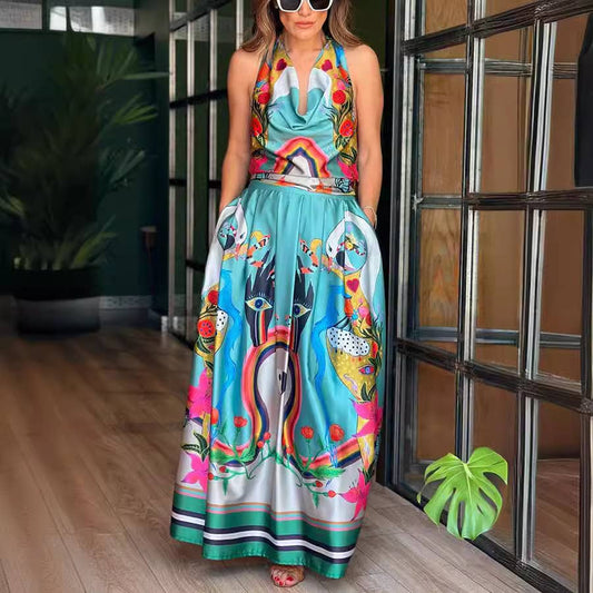 SLEEVELESS HOLIDAY PRINT BACKLESS LONG DRESS