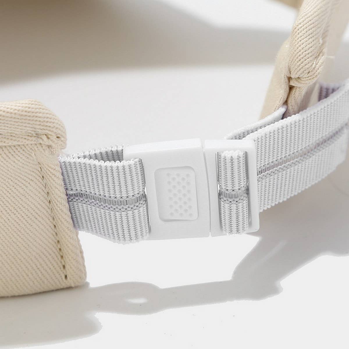 Extended Brim Sun Visor Hat with Letter Embroidery_CWAH3315