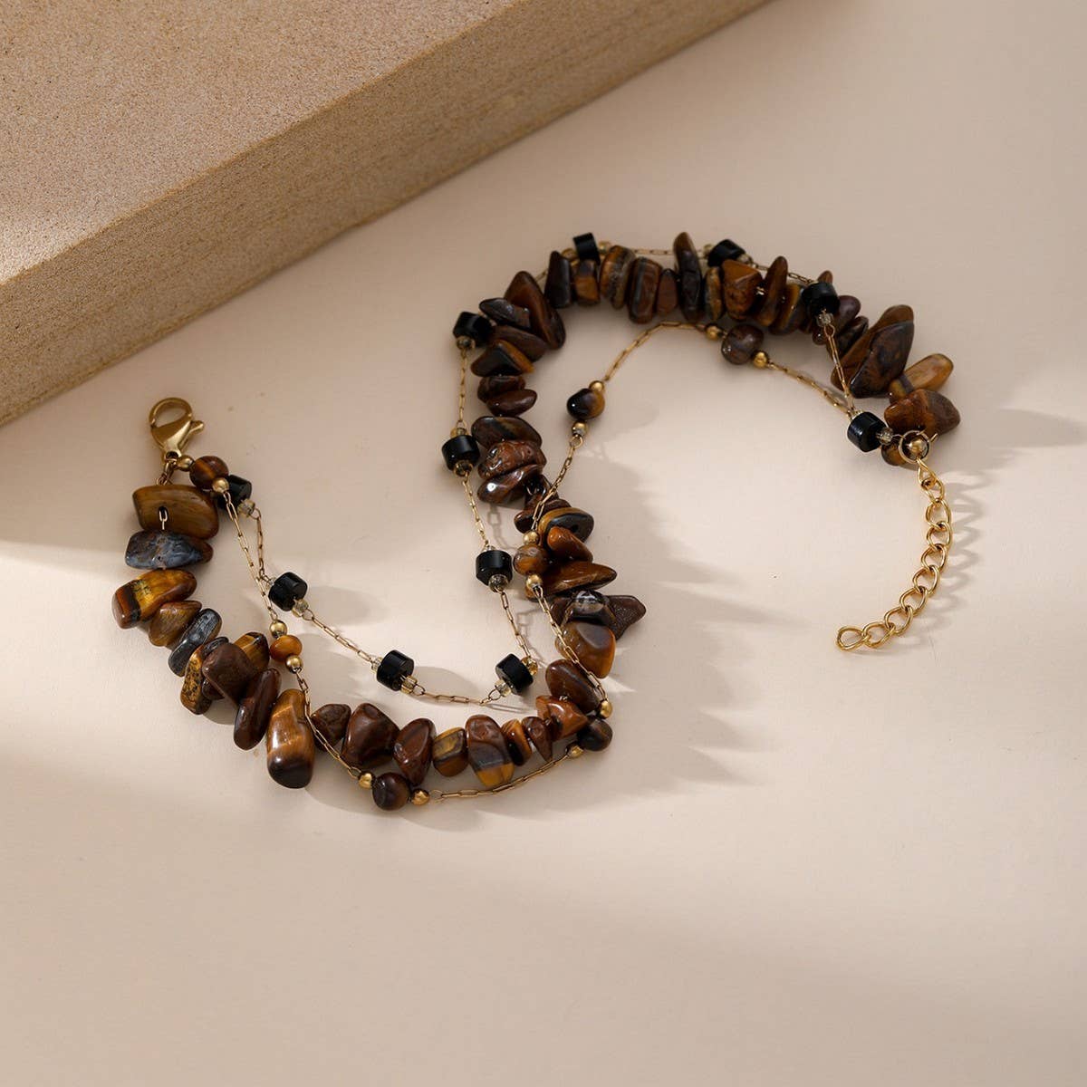 IRREGULAR NATURAL TIGER EYE STONE GOLD BEADBRACELET