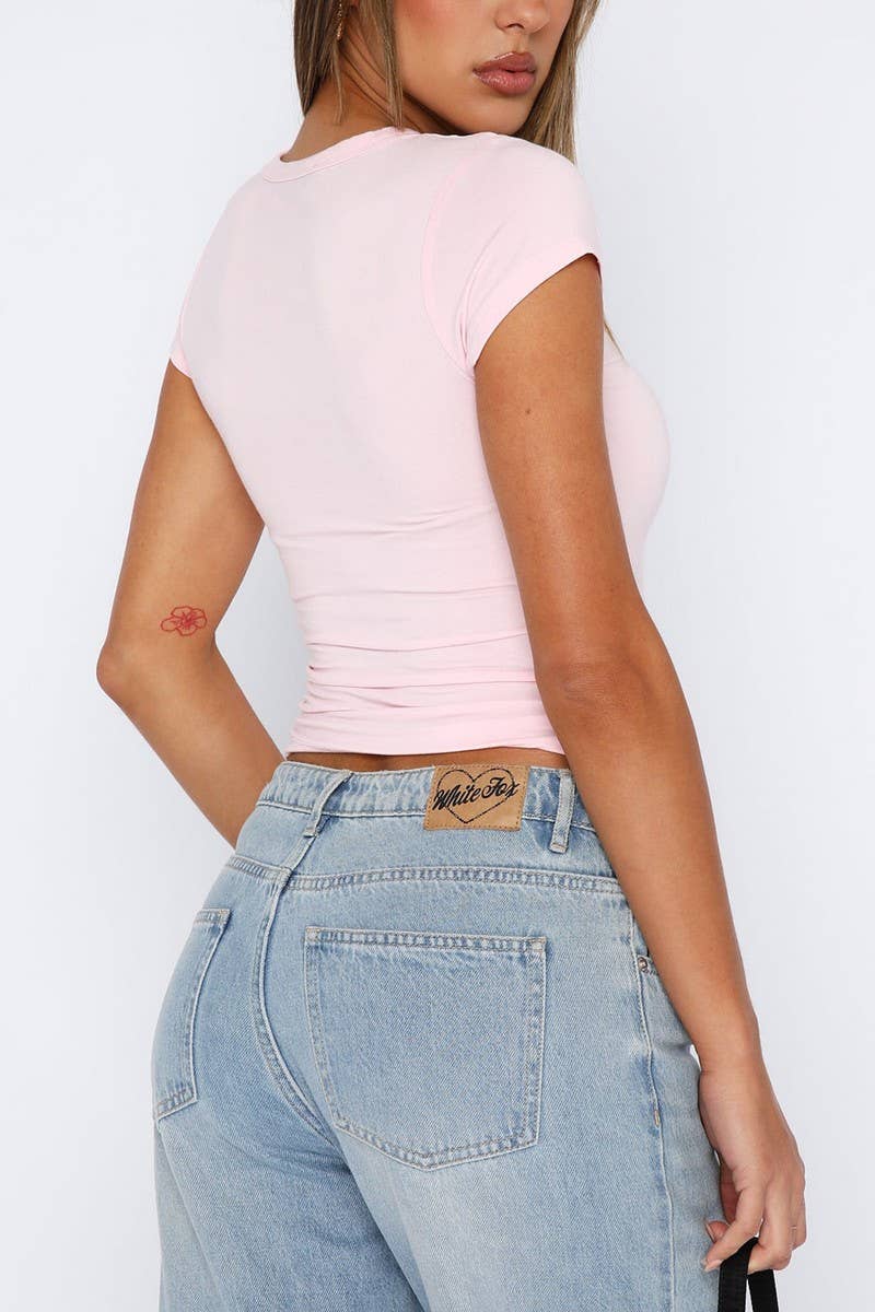 Cwtts1572_Printed Crew Neck Slim Fit Crop Top Tee