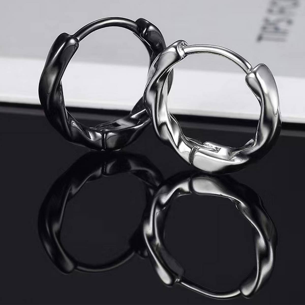 CLASSIC ROUND TWIST HOOP EARRINGS