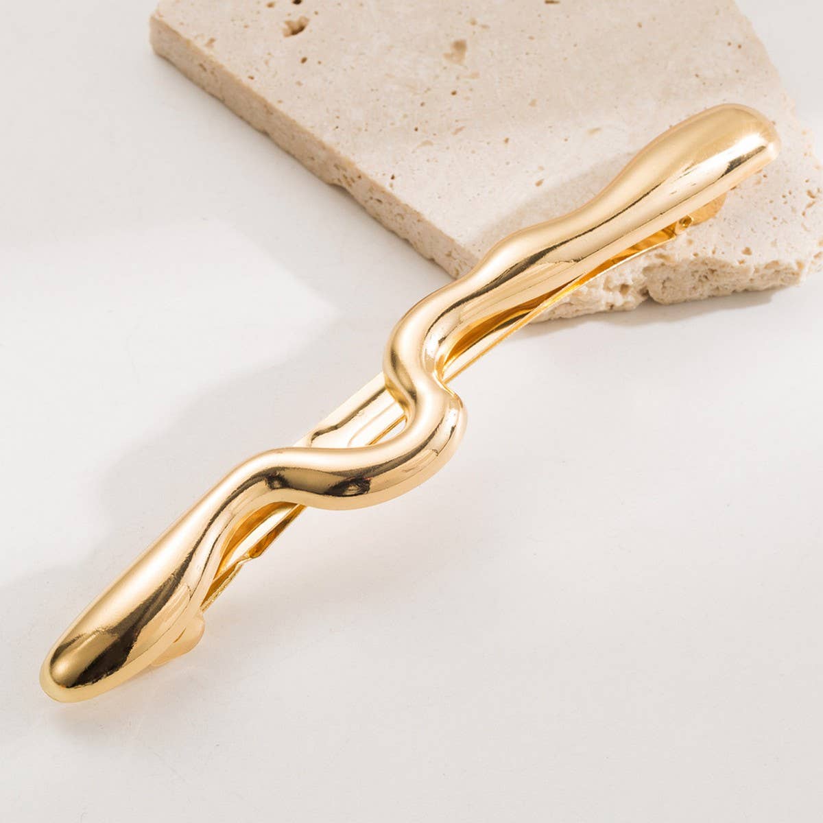 Wrinkled Metal Hair Clip ??Elegant Low Ponytail_CWMM8539