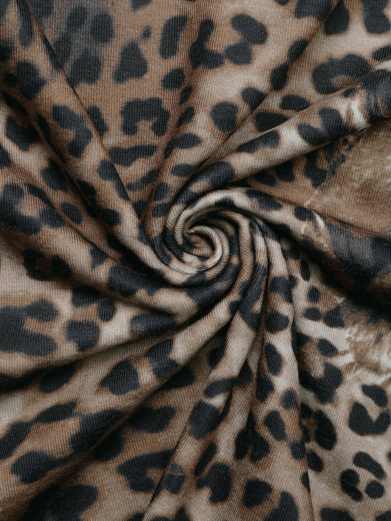 Leopard print slim round-neck long-sleeved Top