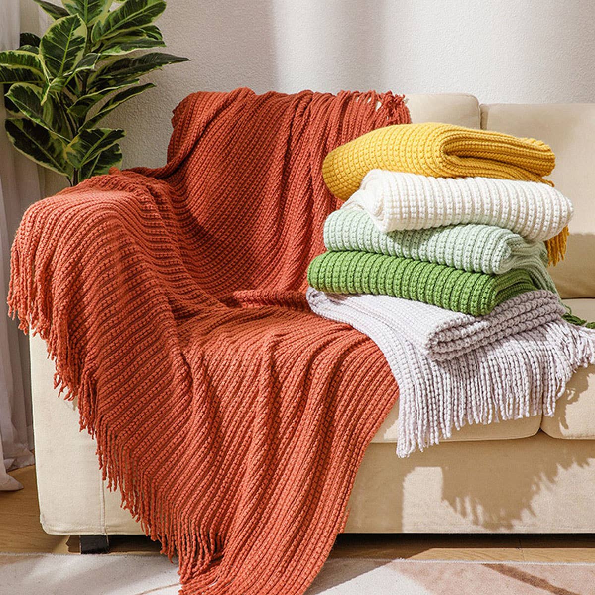 KNITTED SOFT BLANKET WITH TASSELS