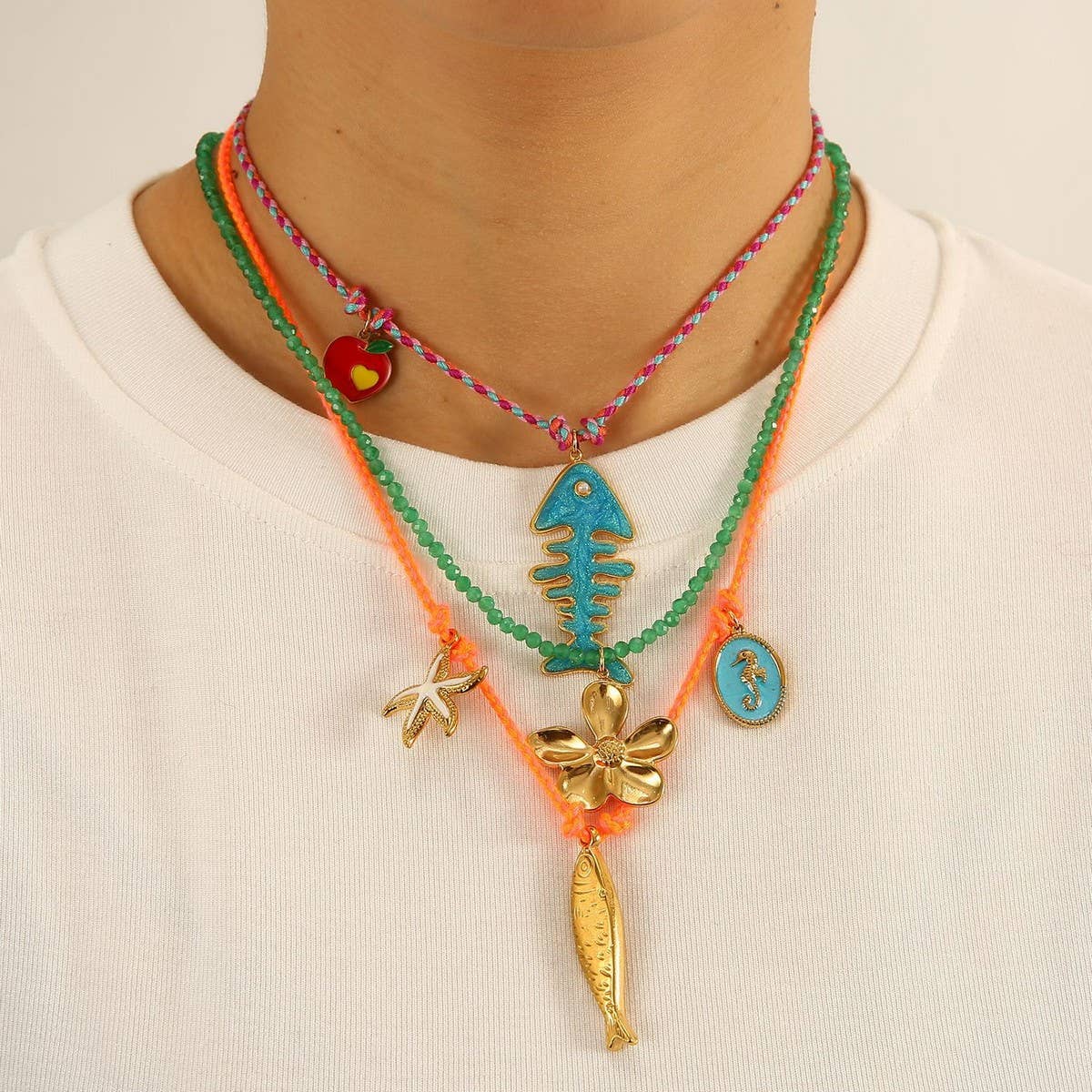 Ocean Style Stone Necklace with Fish Charm_CWMM8804