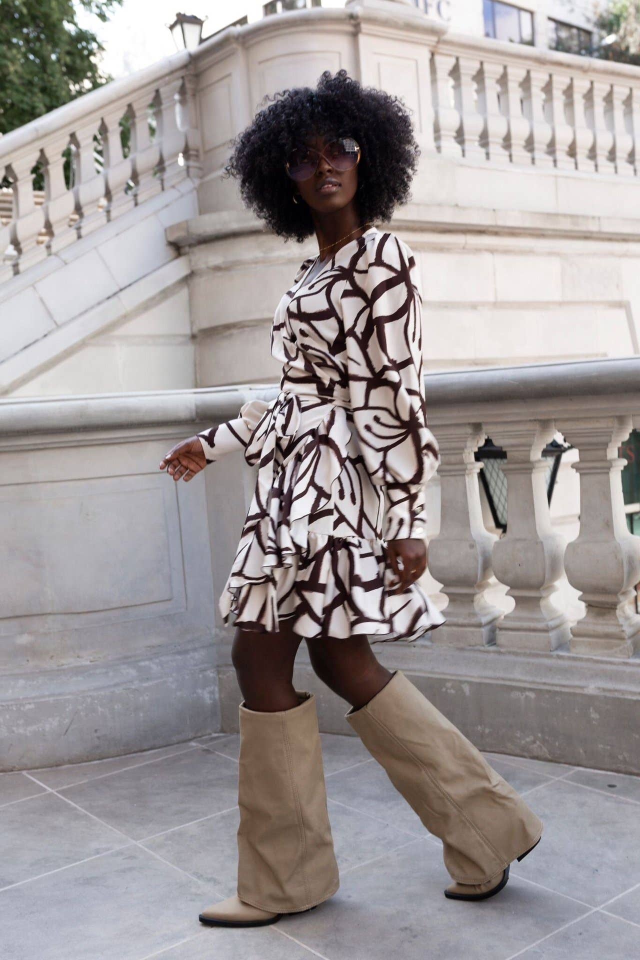 LONG-SLEEVED PUFFED SLEEVE V-NECK LACE-UP DRESS