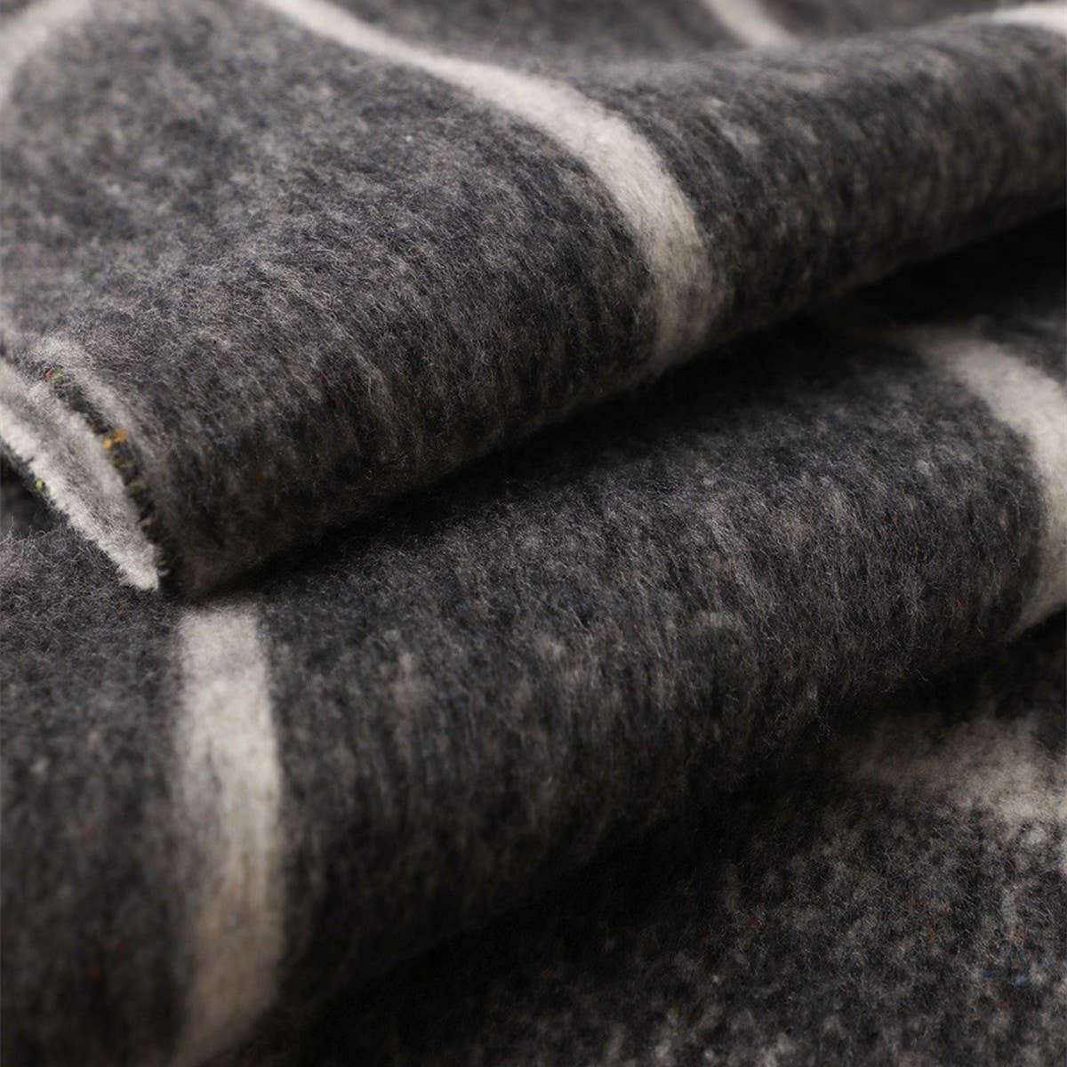 Minimalist Grid Scarf Shawl with Warm Texture