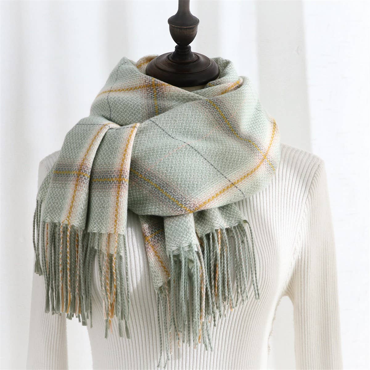 SWEET AND FASHIONABLE PLAID SCARF FOR WOMEN