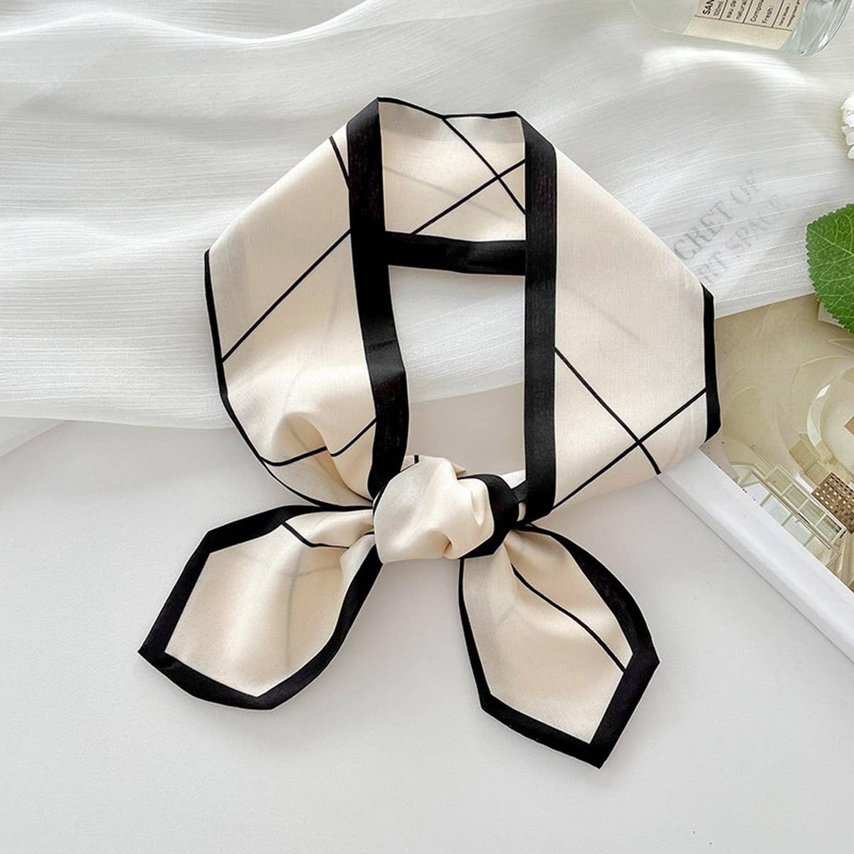 VERSATILE CIRCLE BOW HEADBAND