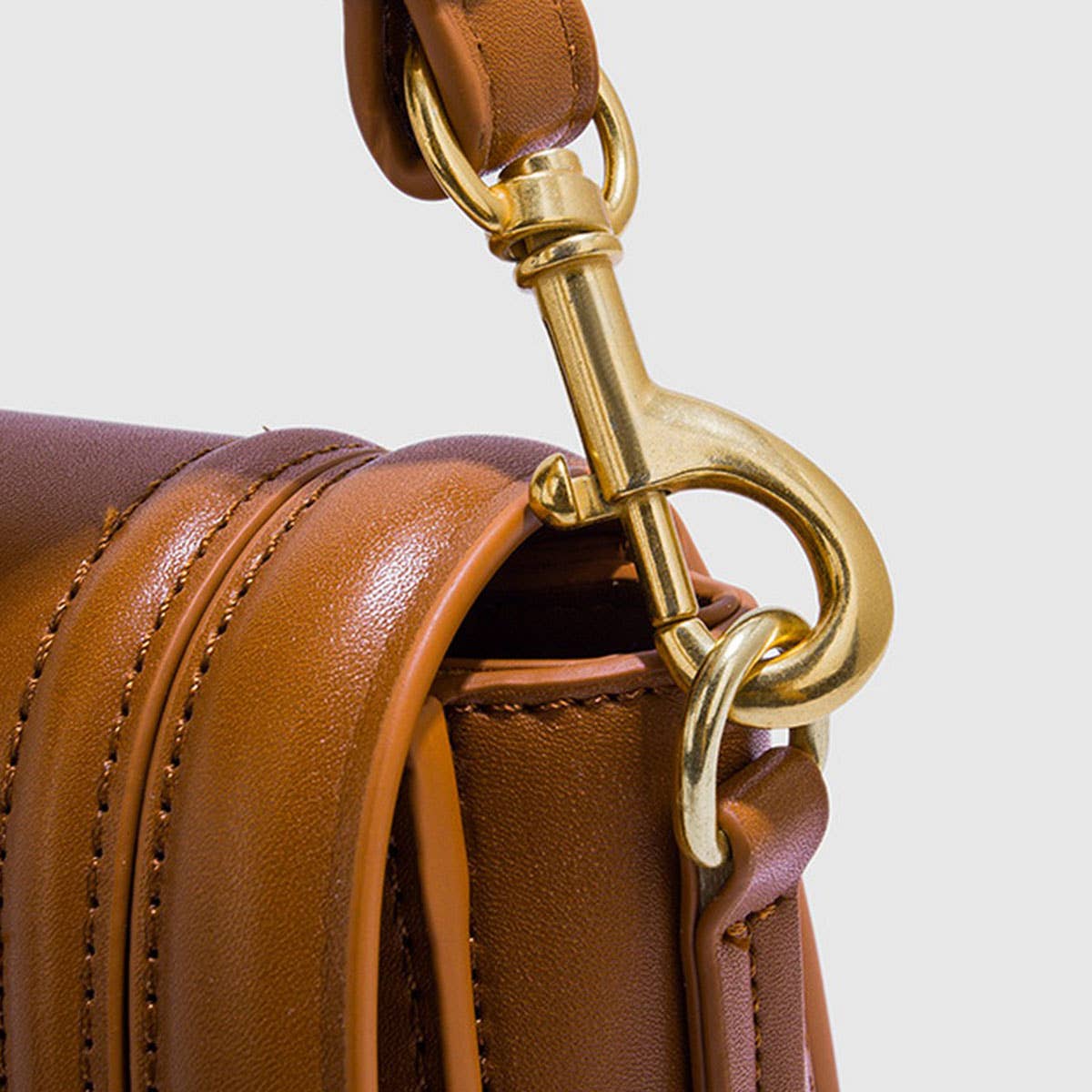 POPULAR WIDE SHOULDER STRAP SADDLE BAG FOR WOMEN_CWAB3421