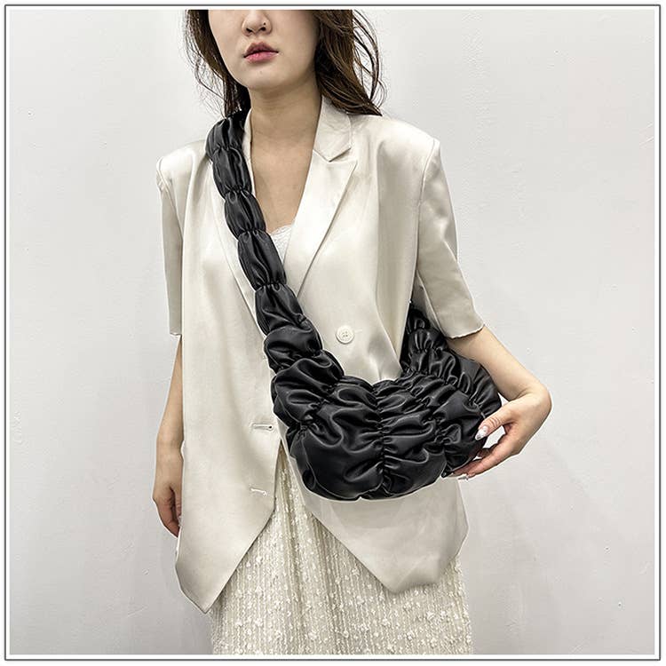 Cloud bag pleated underarm bag sponge bag