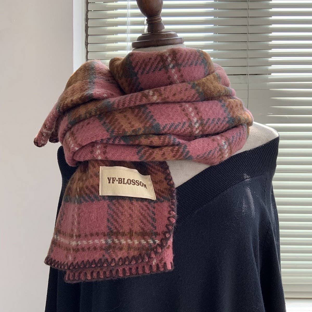Plaid Scarf for Women - Versatile Winter Shawl_CWASC1502