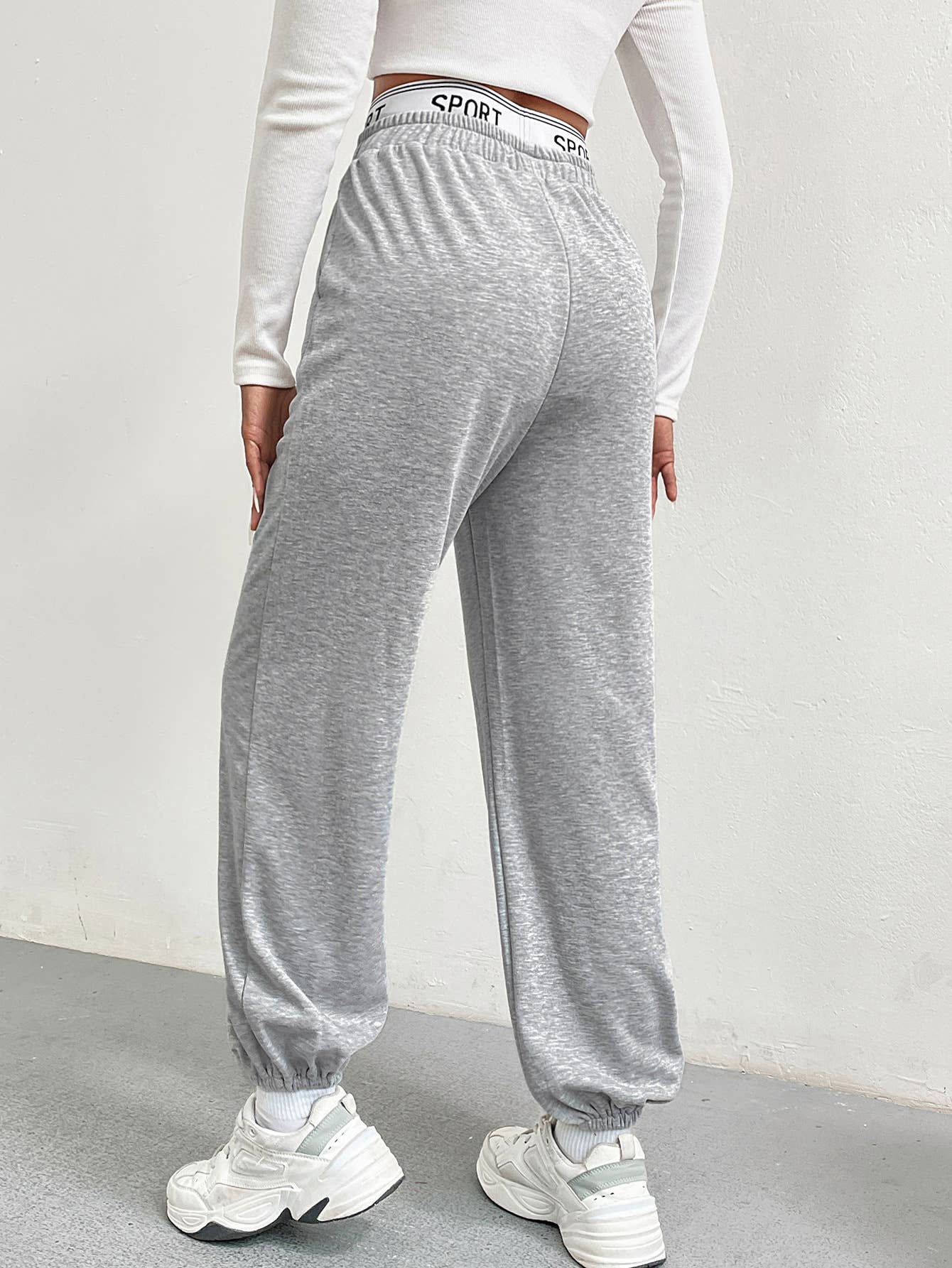 SOLID COLOR SLIM BAGGY WIDE LEG LABEL SWEATPANTS