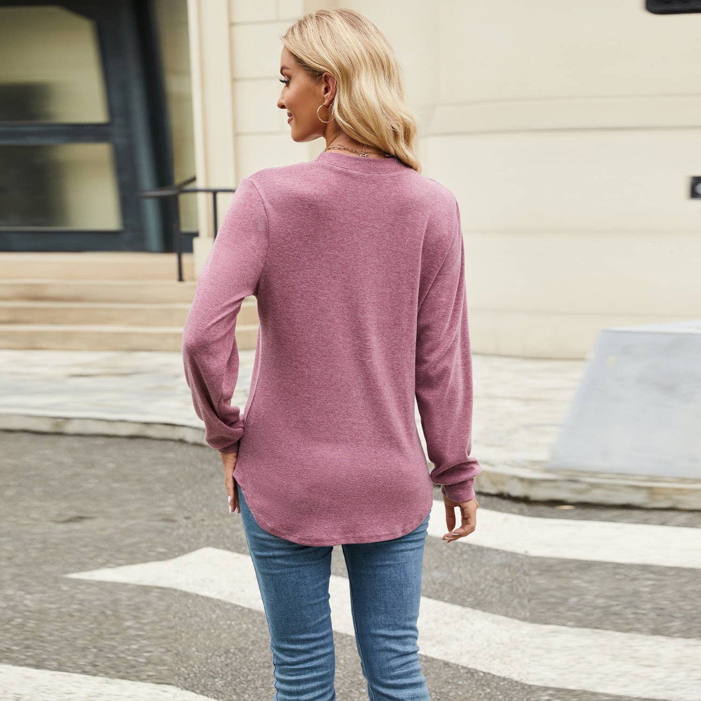 SOLID COLOR CREW-NECK LONG SLEEVE FASHION T-SHIRT