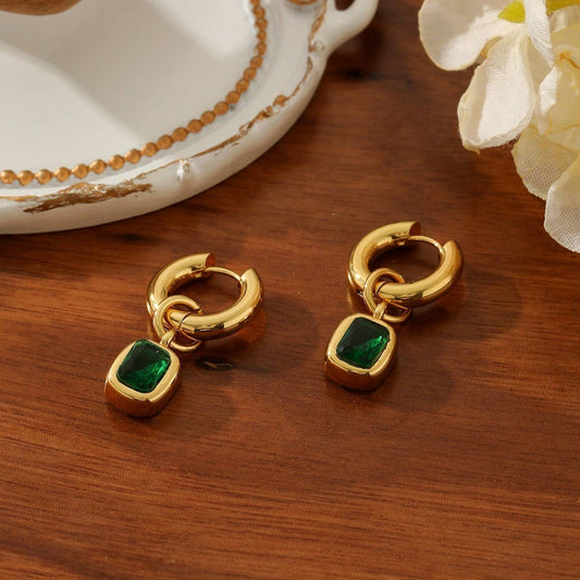 ELEGANT BAGUETTE GOLDPLATED STAINLESS STEELEARRINGS