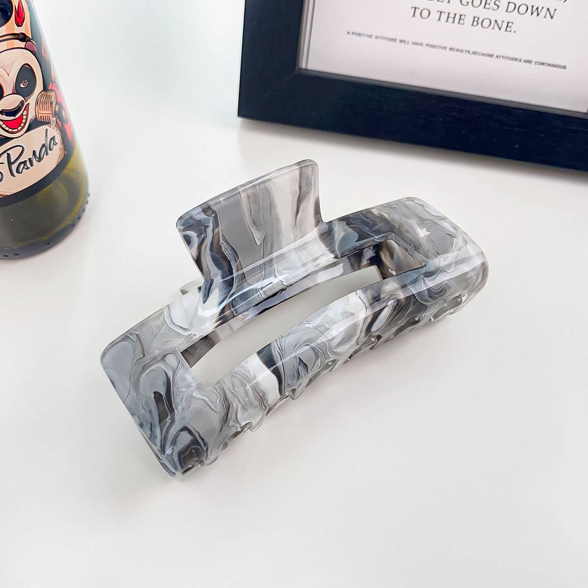 Acrylic Ink Hair Claw - Large Hollow Shark Clip_CWAHA0393