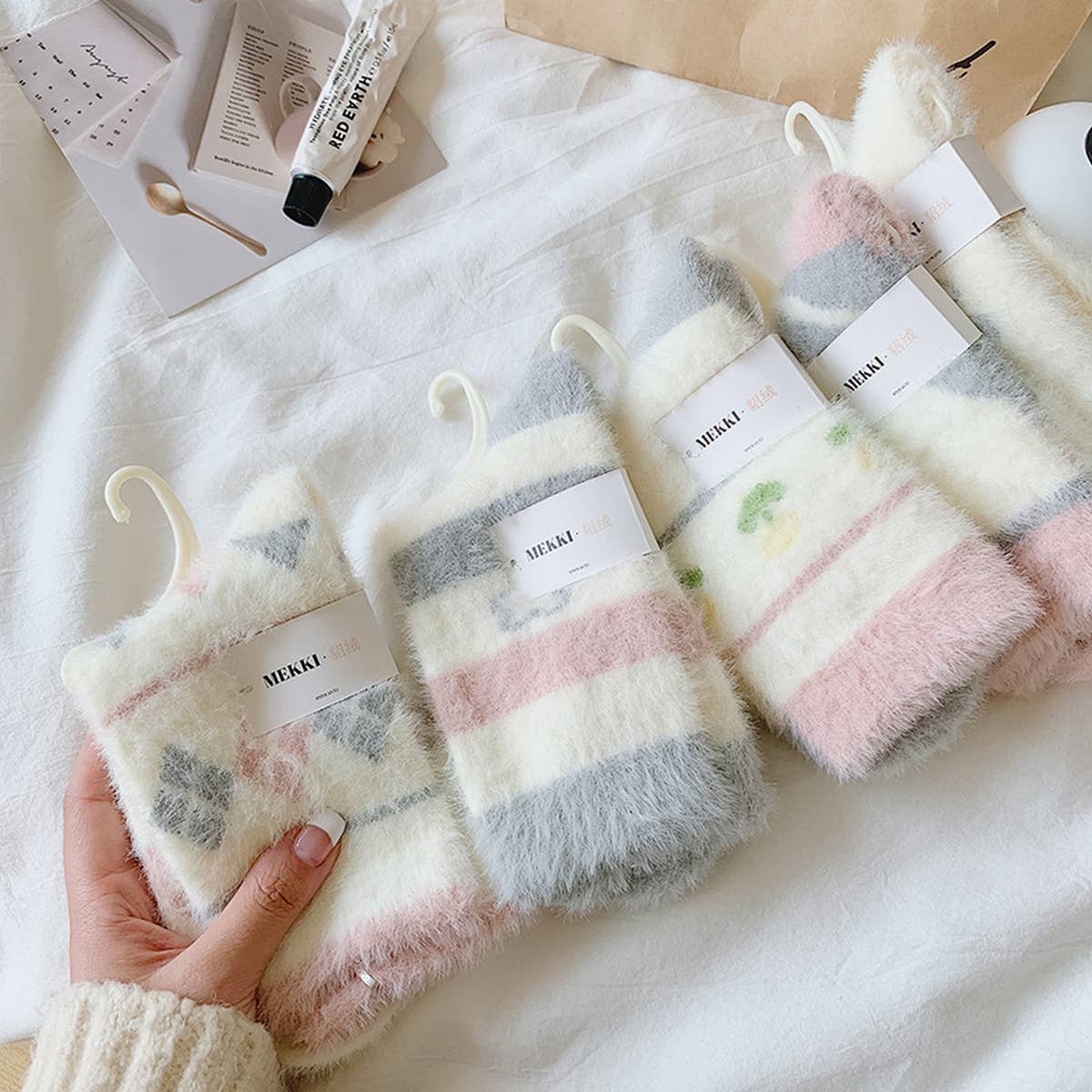FASHIONABLE CUTE SWEET THICKENED SOCKS