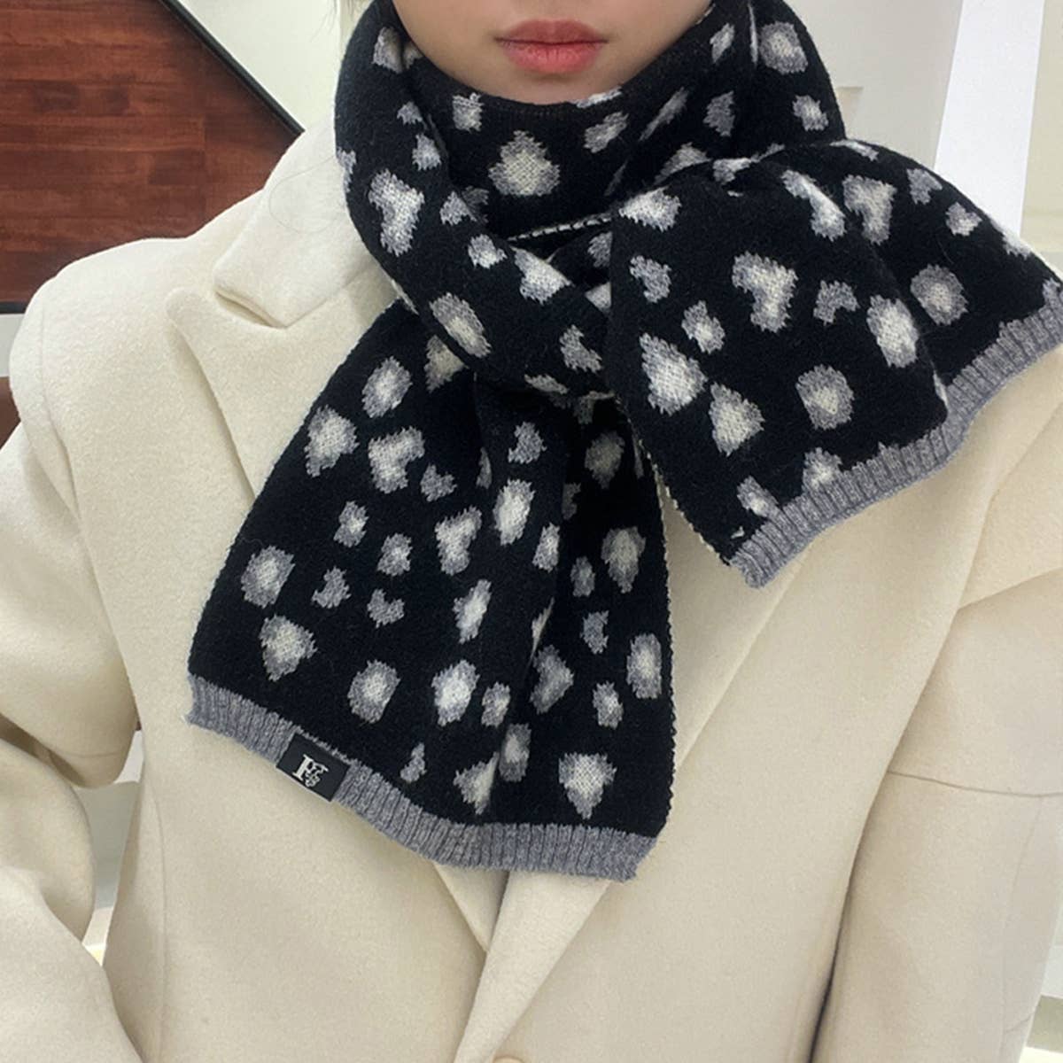 Beige Leopard Faux Cashmere Scarf for Fall/Winter_CWASC1258