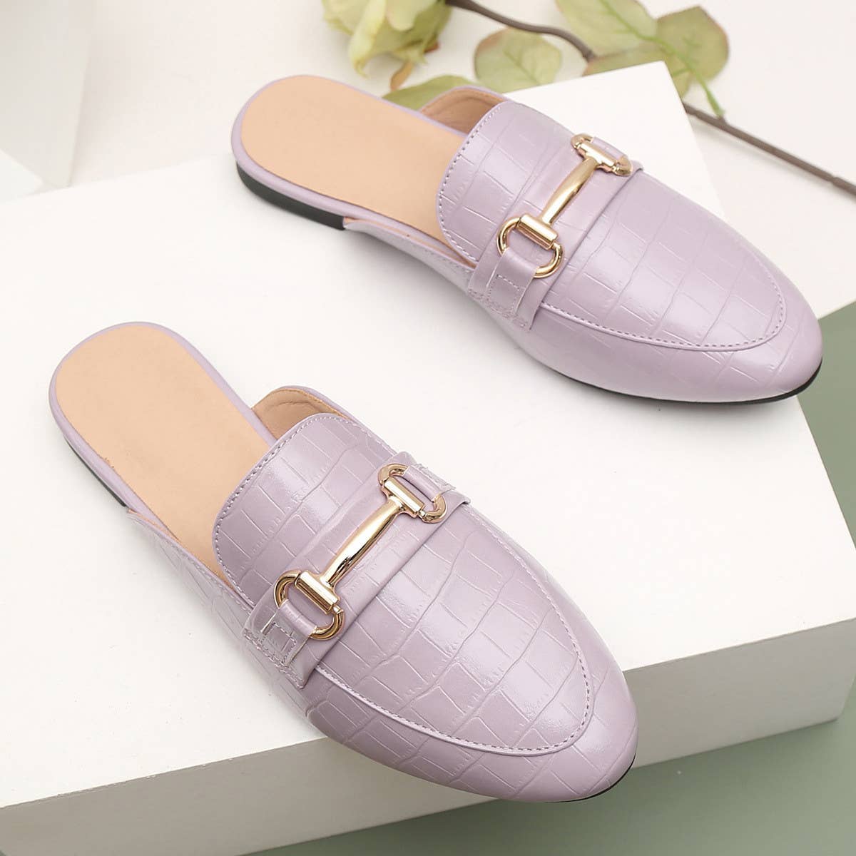 WOMEN LARGE SIZE CROCODILE LEATHER FLAT MULES