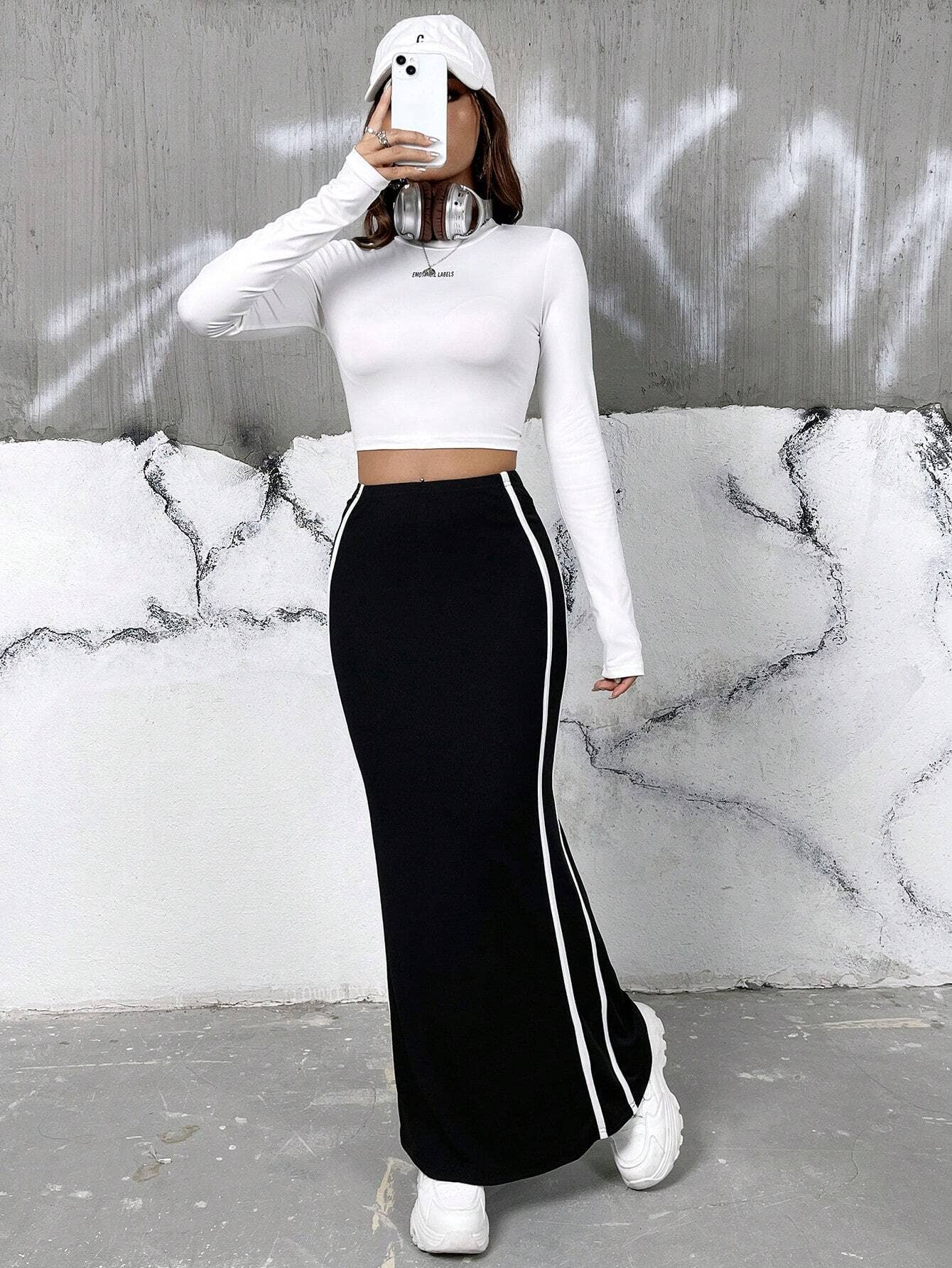 COLOR CONTRAST ELEGANT STYLE LONG SKIRT