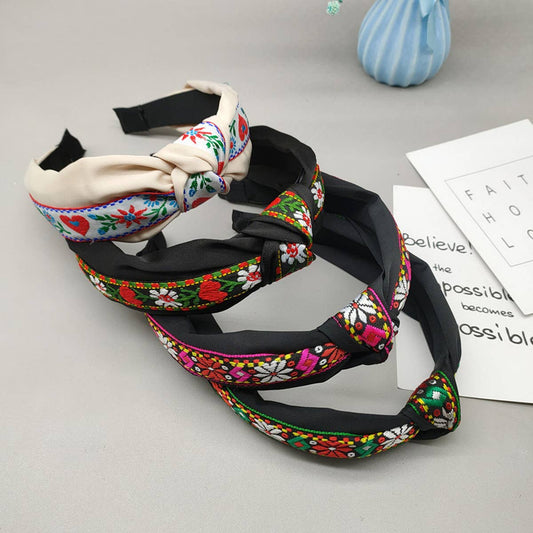 WIDE EMBROIDERED DOUBLE KNOT HEADBAND