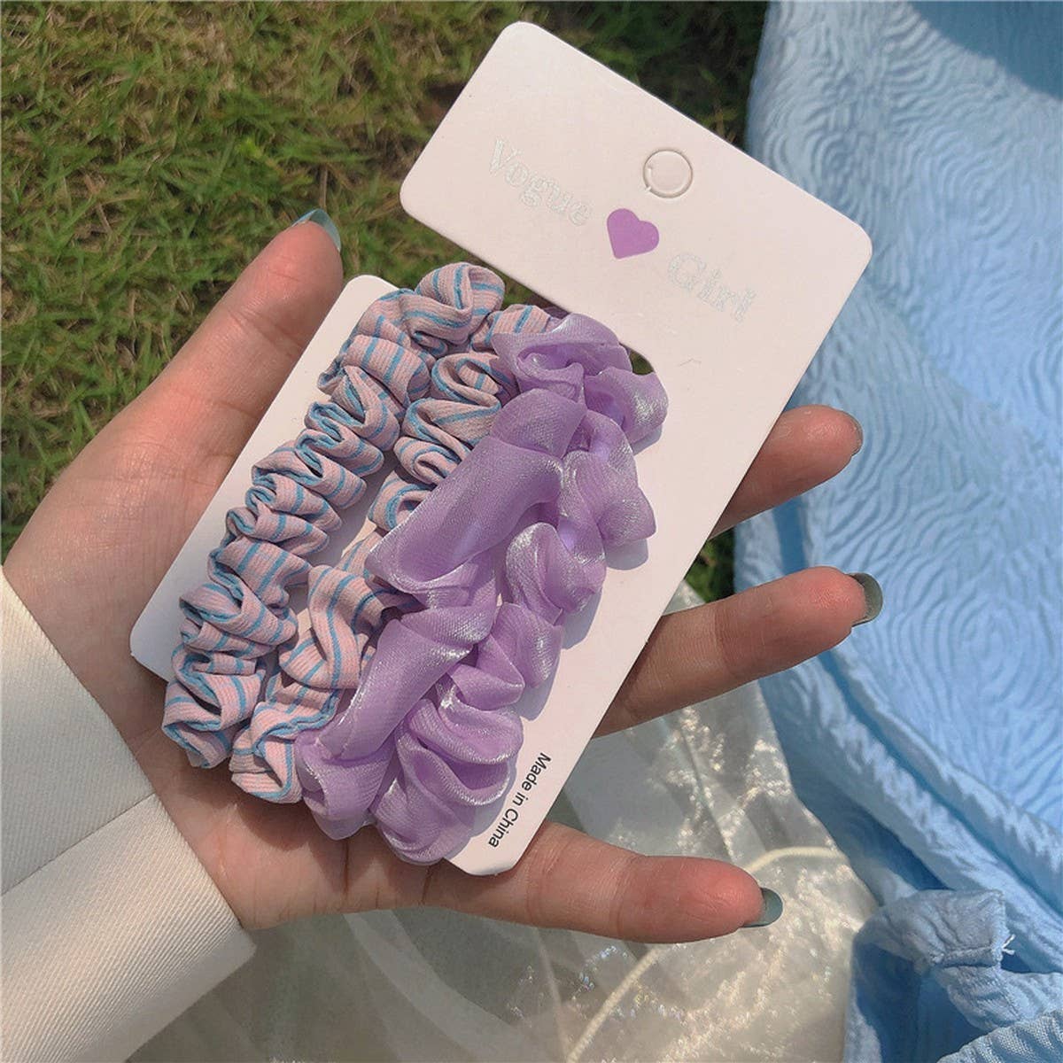 GIRLS' SIMPLE AND VERSATILE HAIR SCRUNCHIES