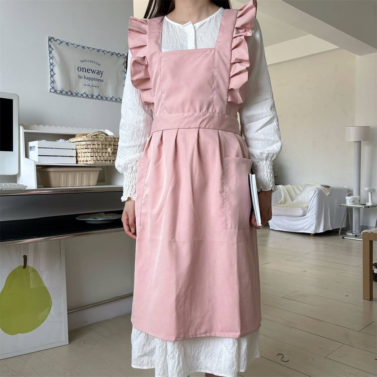 WATERPROOF AND OIL-PROOF OXFORD RUFFLED CROSS APRON