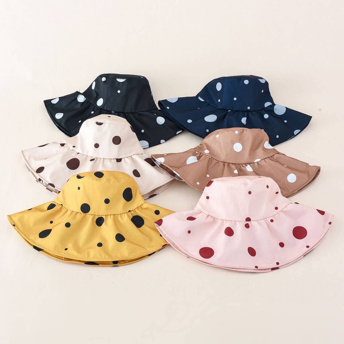 THIN POLKA DOT SUN PROTECTION BUCKET HAT_CWAH1415
