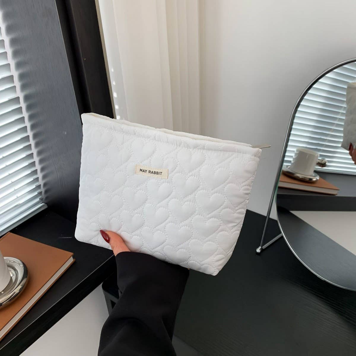 NEW COTTON HEART HAND-HELD PORTABLE COSMETIC BAG_CWAB4404