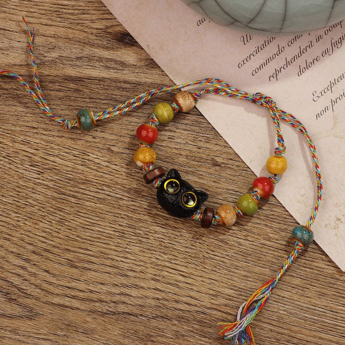 RETRO ETHNIC STYLE HAND-WOVEN TASSEL BRACELET_CWAJE3962