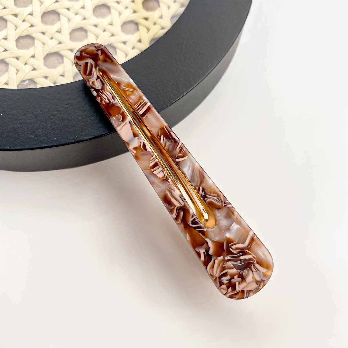 Teardrop duckbill shaped acetate plate hair clip