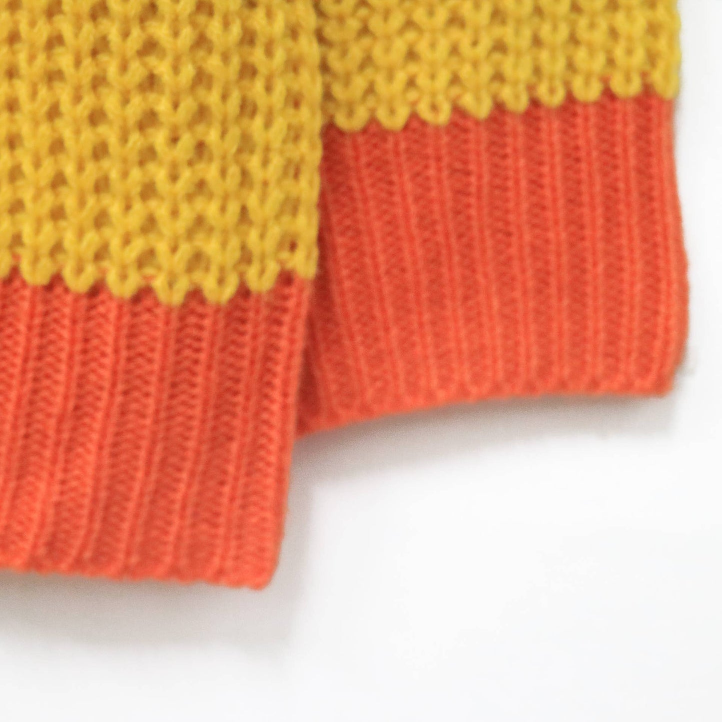 STRIPED CONTRAST COLOR SINGLE BREASTED CARDIGAN