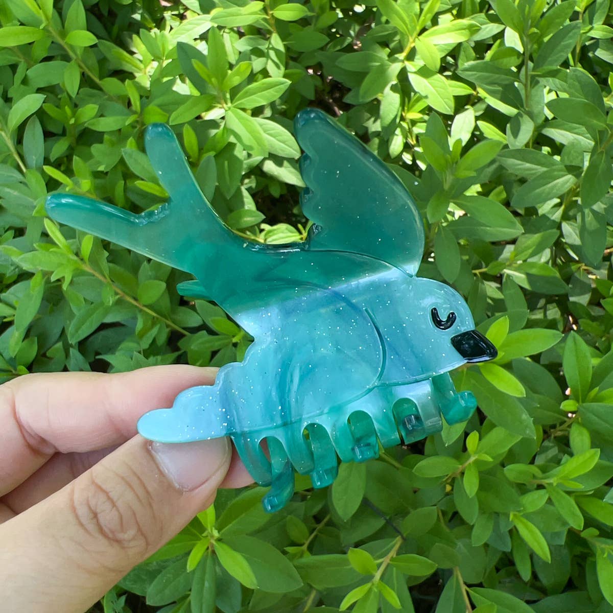 Parake-like acetate board hair clip headwear