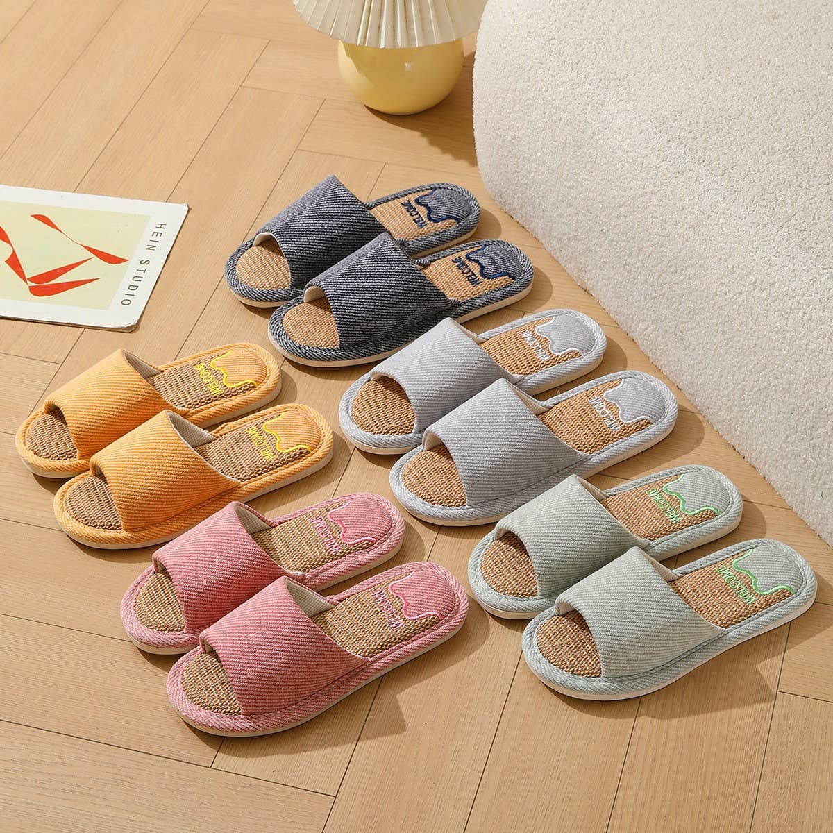 CUTE CARTOON BEAR LINEN SLIPPERS