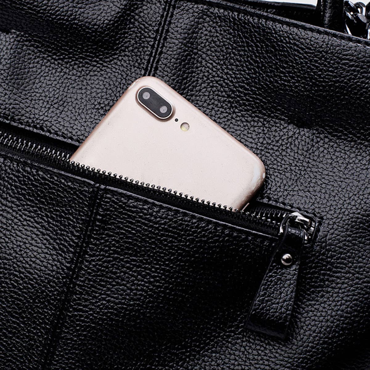 Large-capacity personalized single-shoulder bag