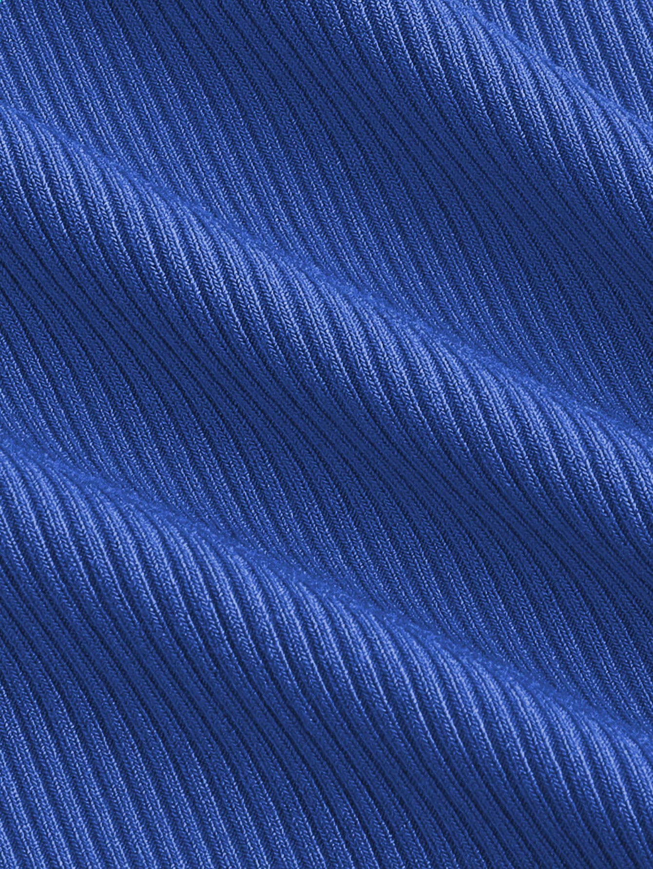 Lace-up, hip-hugging, strappy fishtail dress