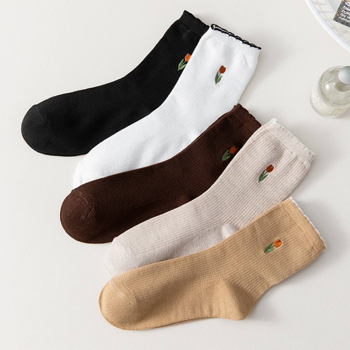 FLORAL EMBROIDERED COTTON SOCKS