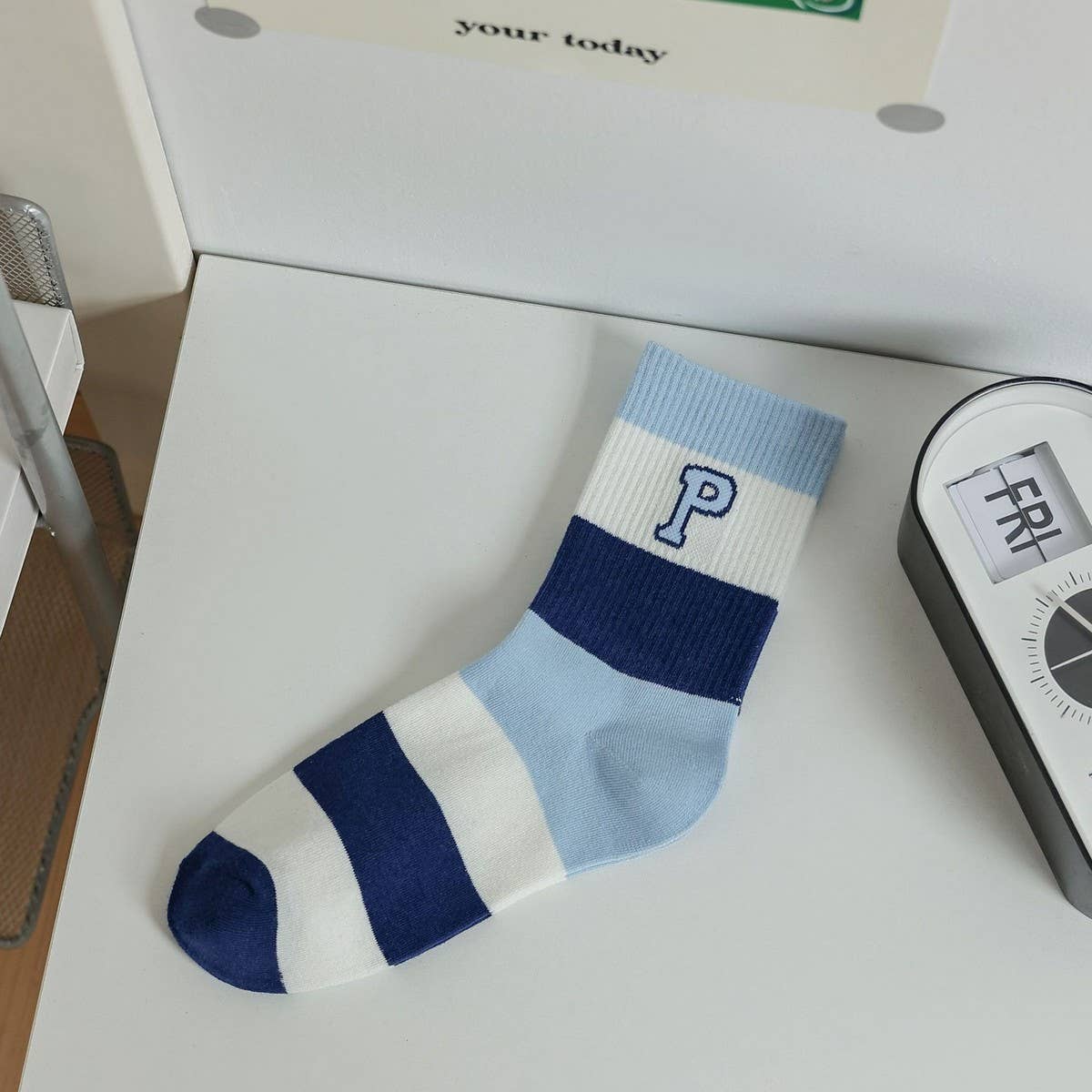 WOMEN'S NEW BLUE FRESH LETTERED MID-TUBE SOCKS