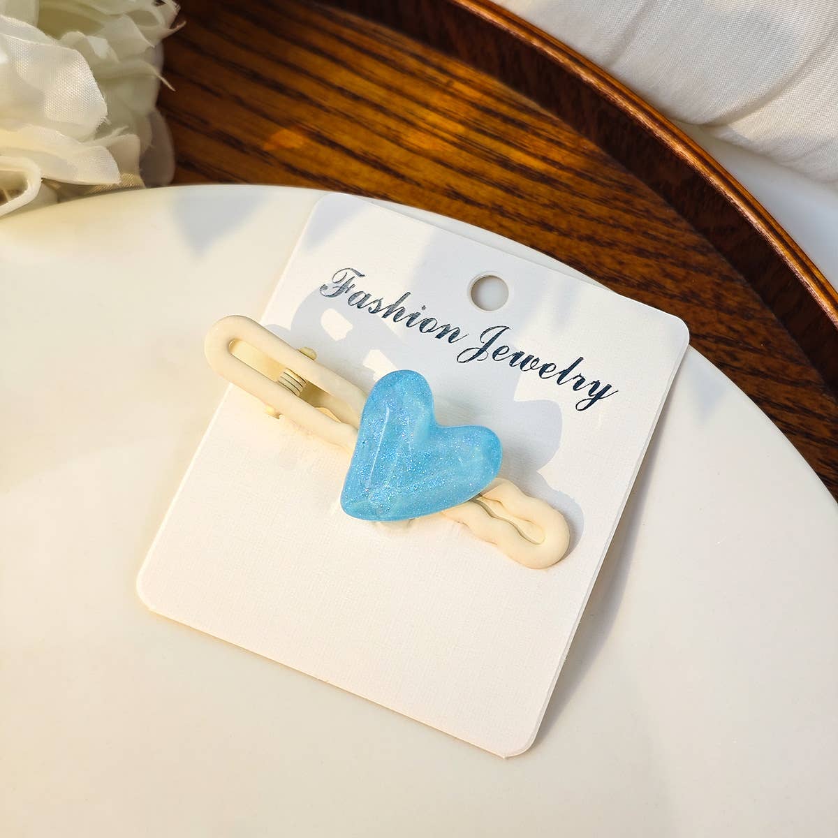 Colorful heart-shaped dopamine cute duckbill clip