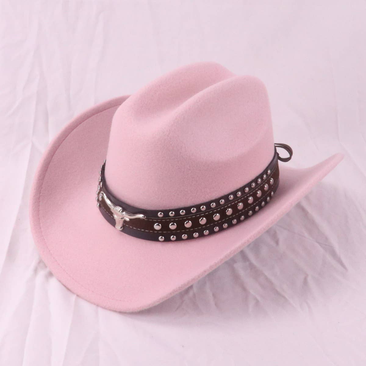 Wide Brim Felt Cowboy Hat with Bull Metal Decor_CWAH3664