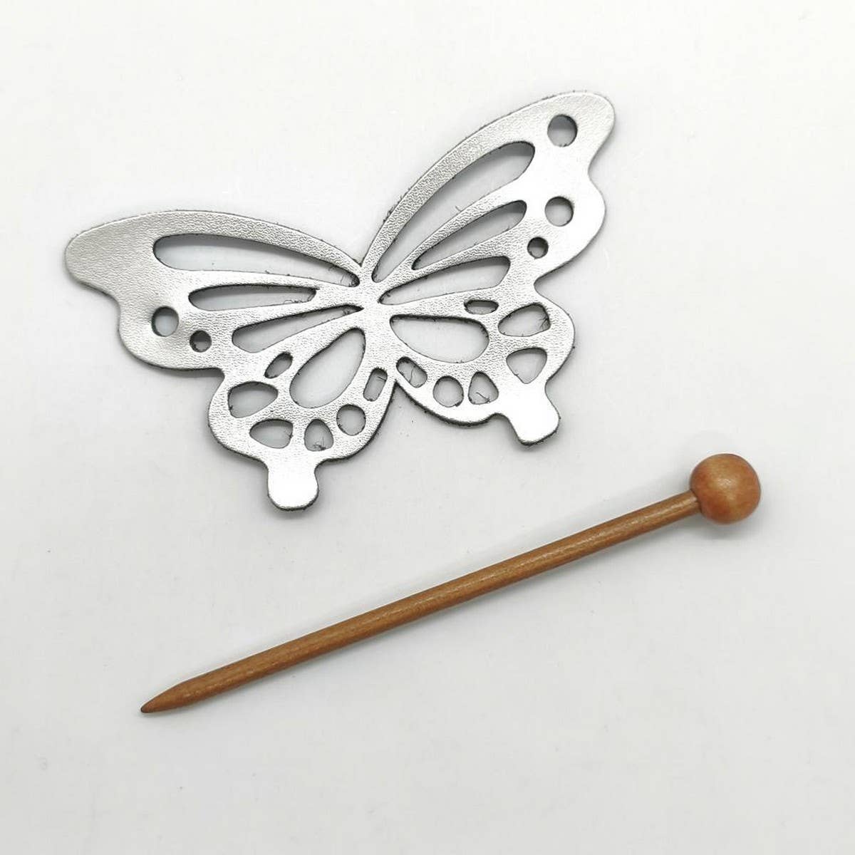 Metallic Leather Vintage Butterfly Hairpin