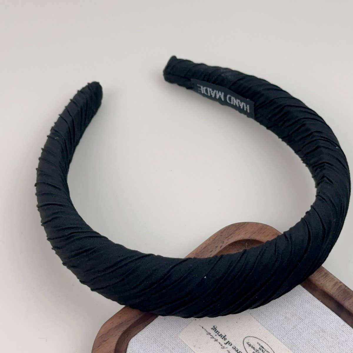 PLEATED TEMPERAMENT ALL-MATCH HEADBAND_CWAHA2380