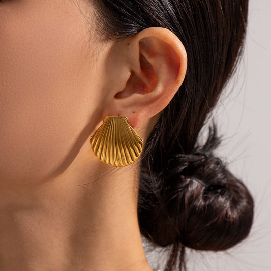 CREATIVE OCEAN SERIES GOLD SHELL EARRINGS