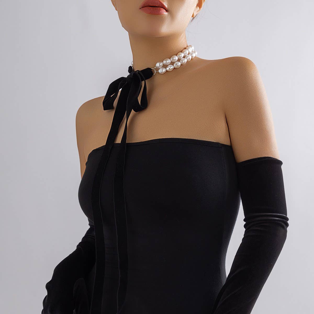 NEW FASHION RETRO LONG BOW CLAVICLE NECKLACE