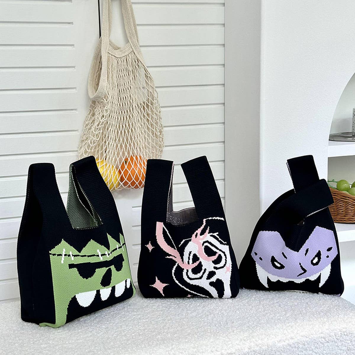 HALLOWEEN COLLECTION VINTAGE KNITTED TOTE BAG_CWAB3225