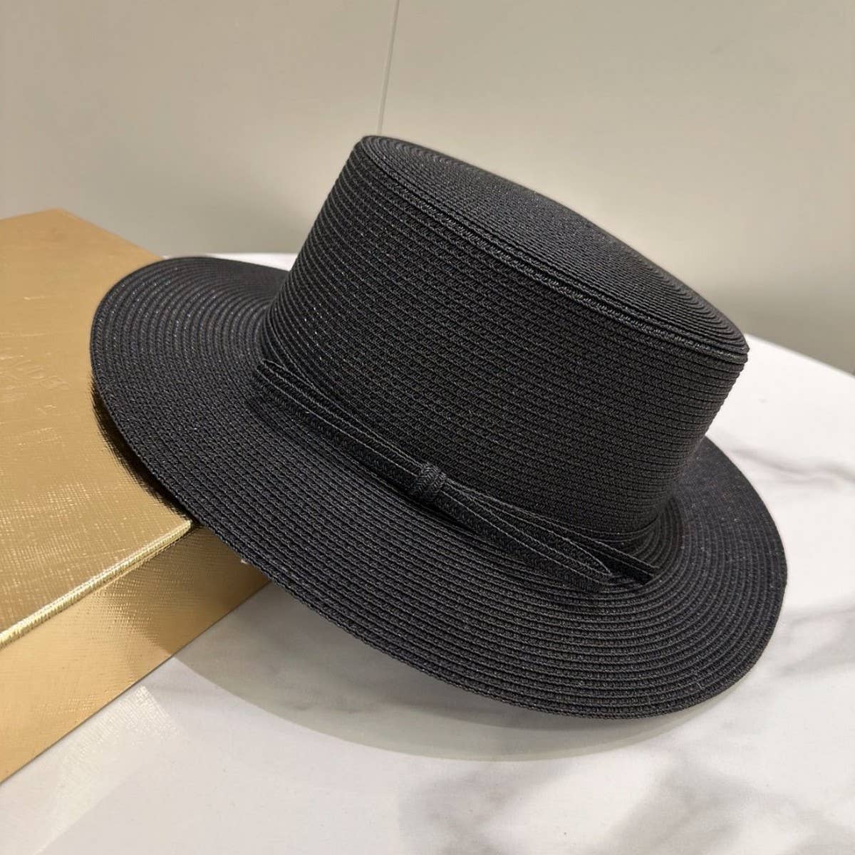 Solid color simple bow flat top straw hat_CWAH3598