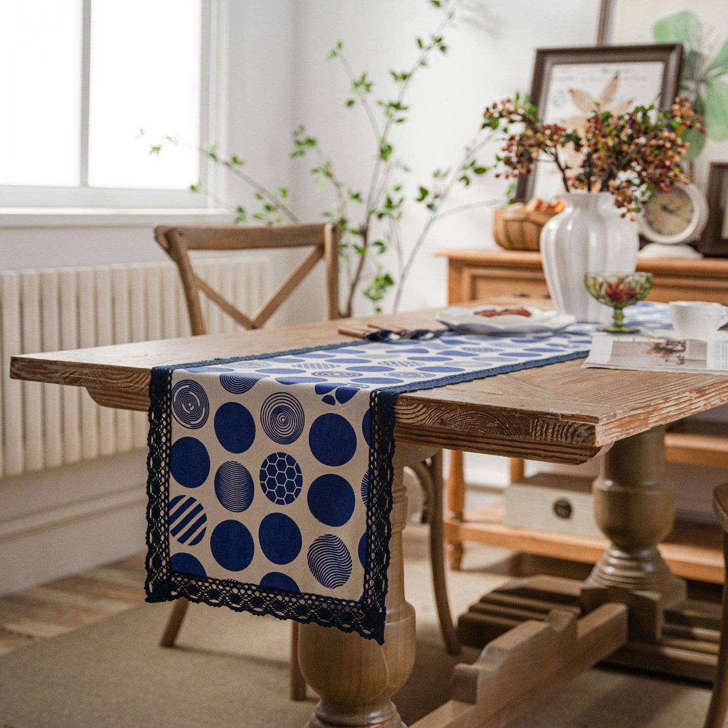 MULTI PATTERNED LACED DETAIL TABLE RUNNER