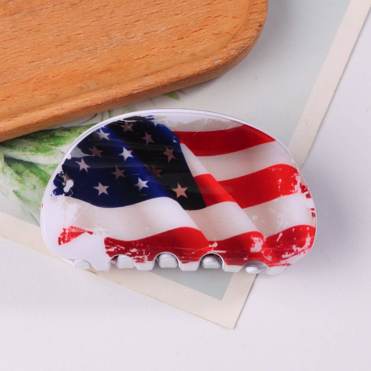 NEW SWEET AND VERSATILE HAIR CLIPS FOR JULY 4TH_CWAHA1270