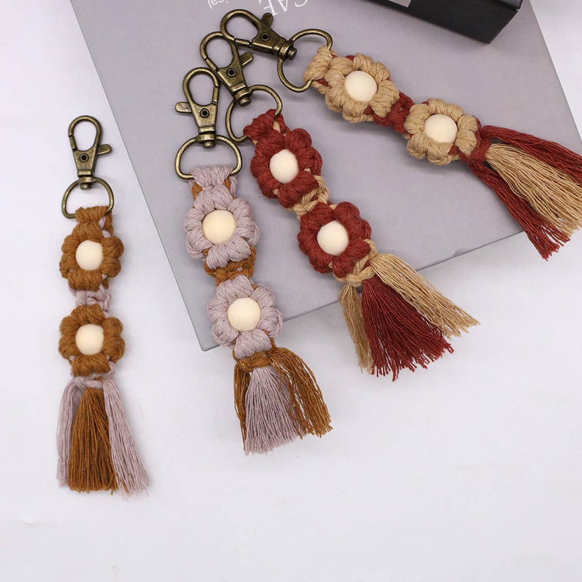 HAND-WOVEN FLOWER KEYCHAIN
